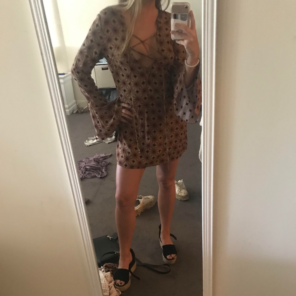 Tie up flowy dress